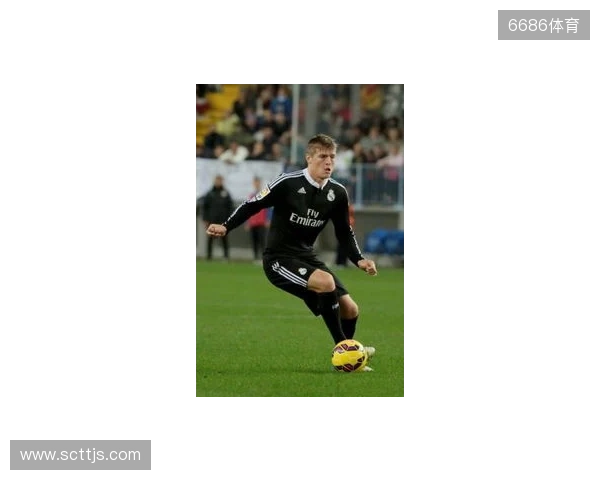 阿斯：阿隆索对赫伊森绝对信任，皇马也并不担心他的状态